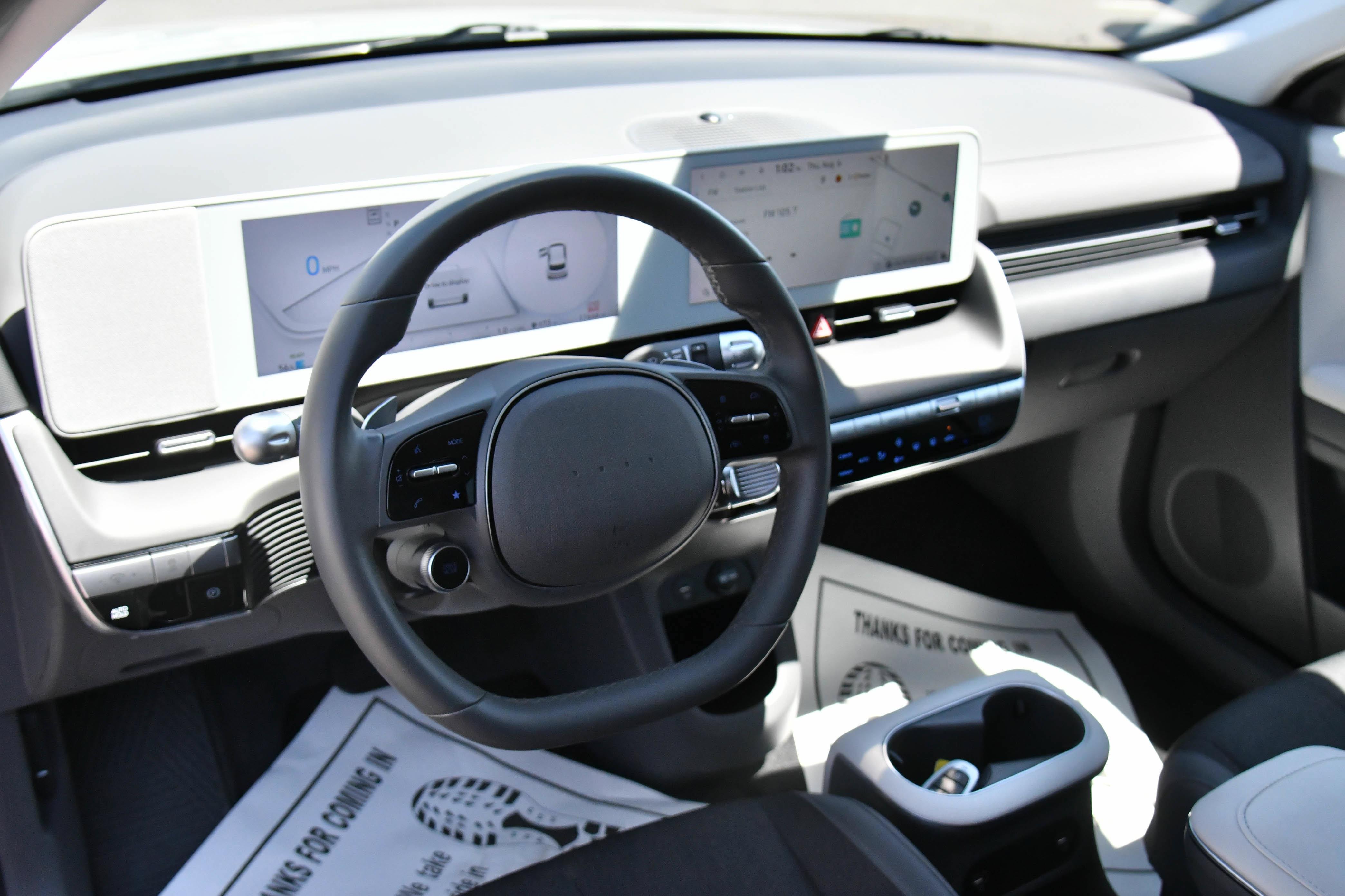 Used 2024 Hyundai Ioniq 5 SE RWD image 16