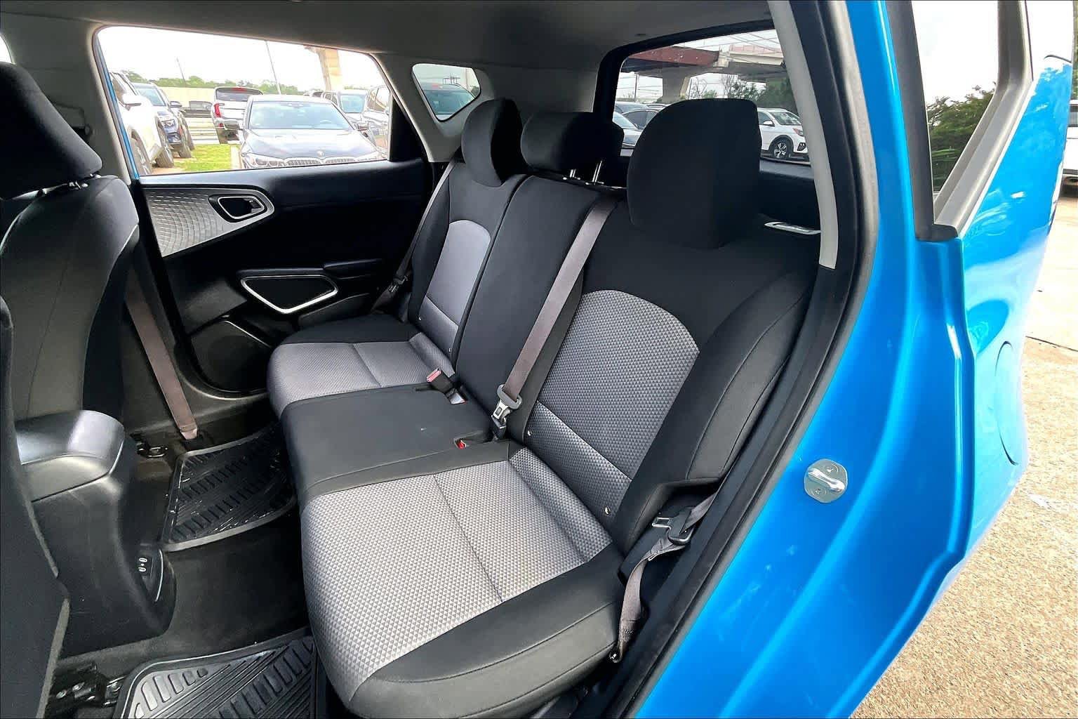 Used 2024 Kia Soul S FWD image 20