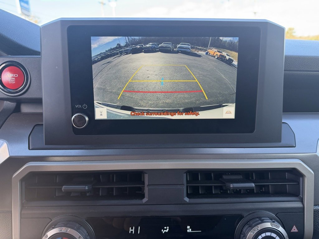 Used 2024 Toyota Tacoma TRD Off-Road image 6