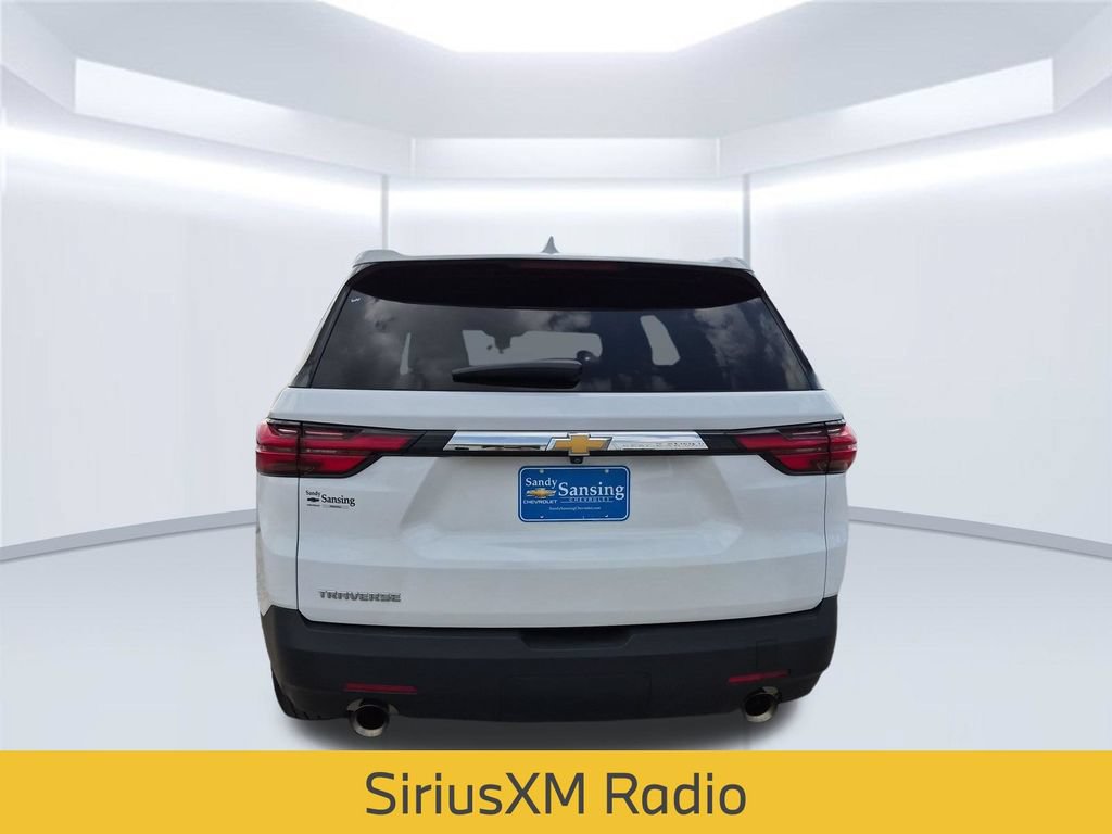 Used 2023 Chevrolet Traverse LS FWD image 5