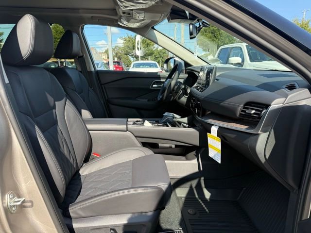 New 2026 Nissan Rogue Platinum image 29