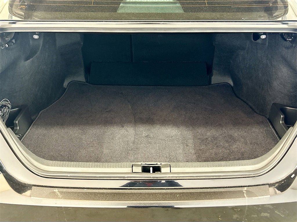 Used 2025 Toyota Camry SE w/ Convenience Package image 22