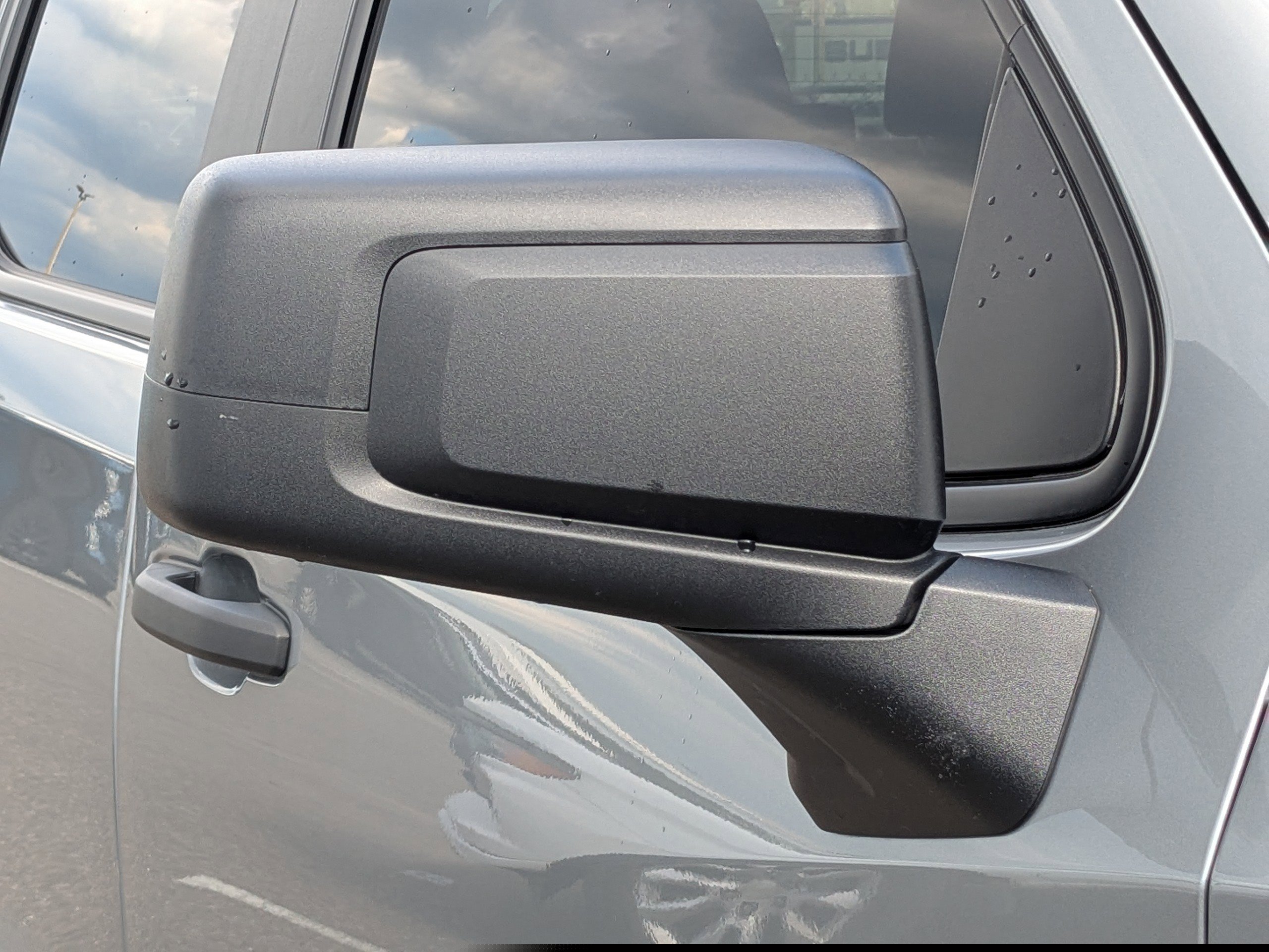 Used 2026 Chevrolet Silverado 1500 Custom Trail Boss w/ LPO, Dark Essentials Package image 11