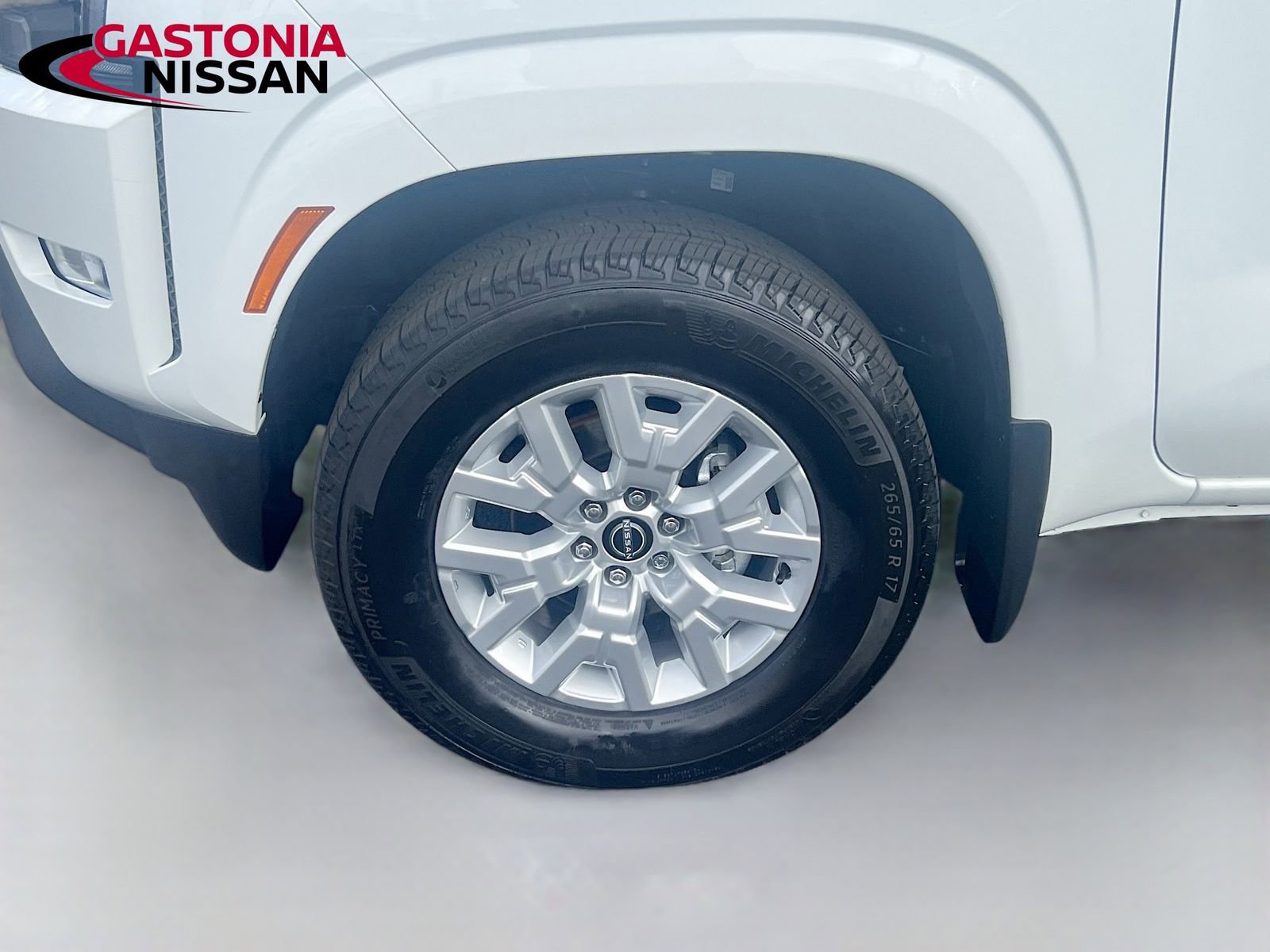 Used 2024 Nissan Frontier SV w/ Technology Package image 39