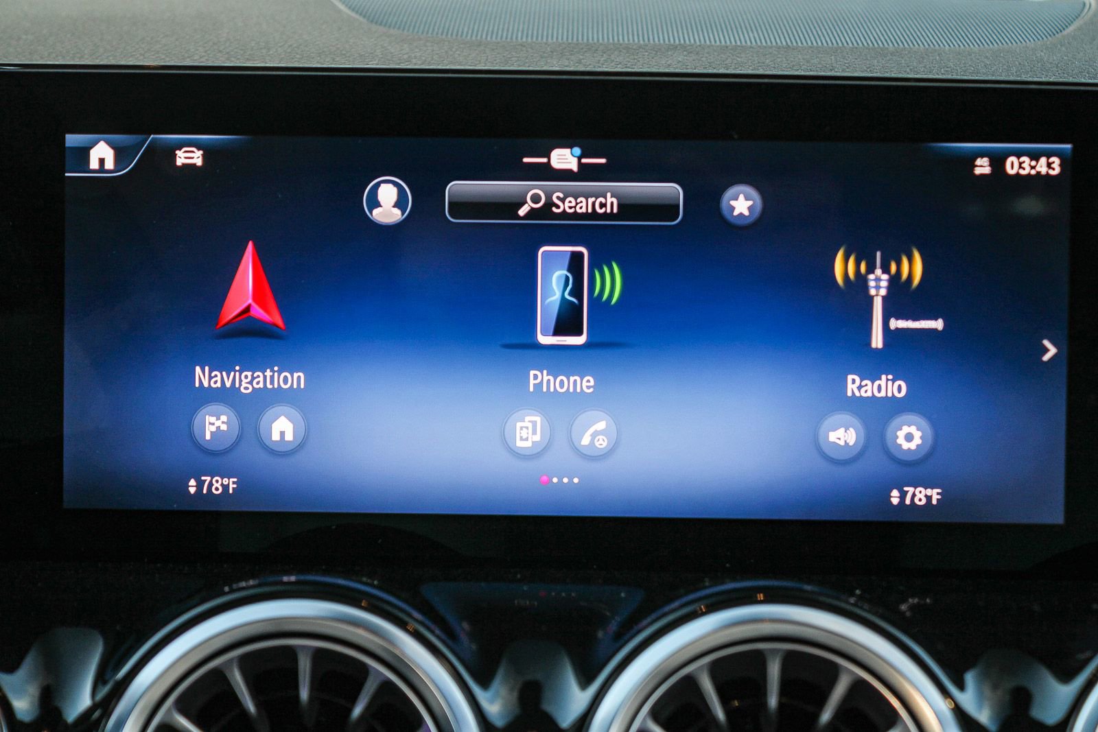 Certified 2025 Mercedes-Benz GLA 250 4MATIC image 16