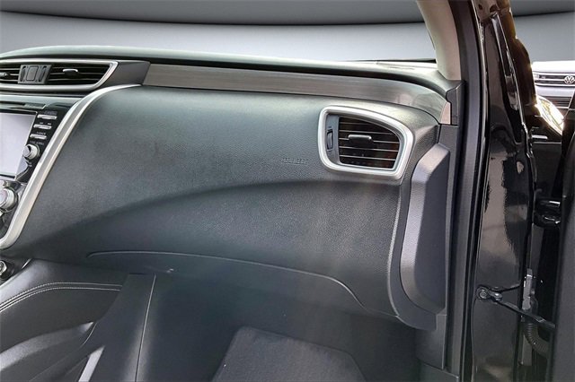 Certified 2017 Nissan Murano Platinum w/ Platinum Technology Package image 26