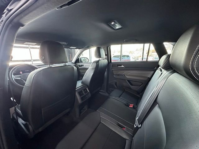 Certified 2022 Volkswagen Atlas Cross Sport SE image 17