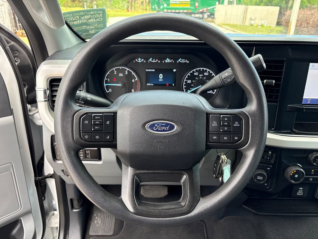 Certified 2025 Ford F250 XLT AWD/4WD image 16