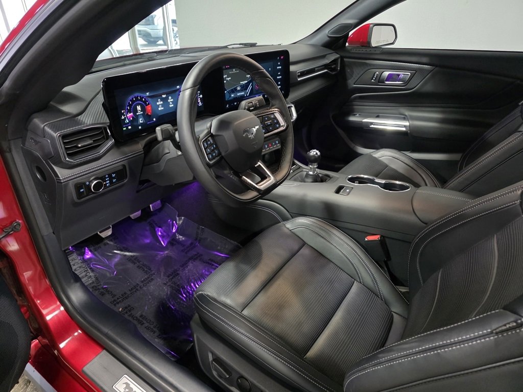 Used 2024 Ford Mustang GT Premium image 12