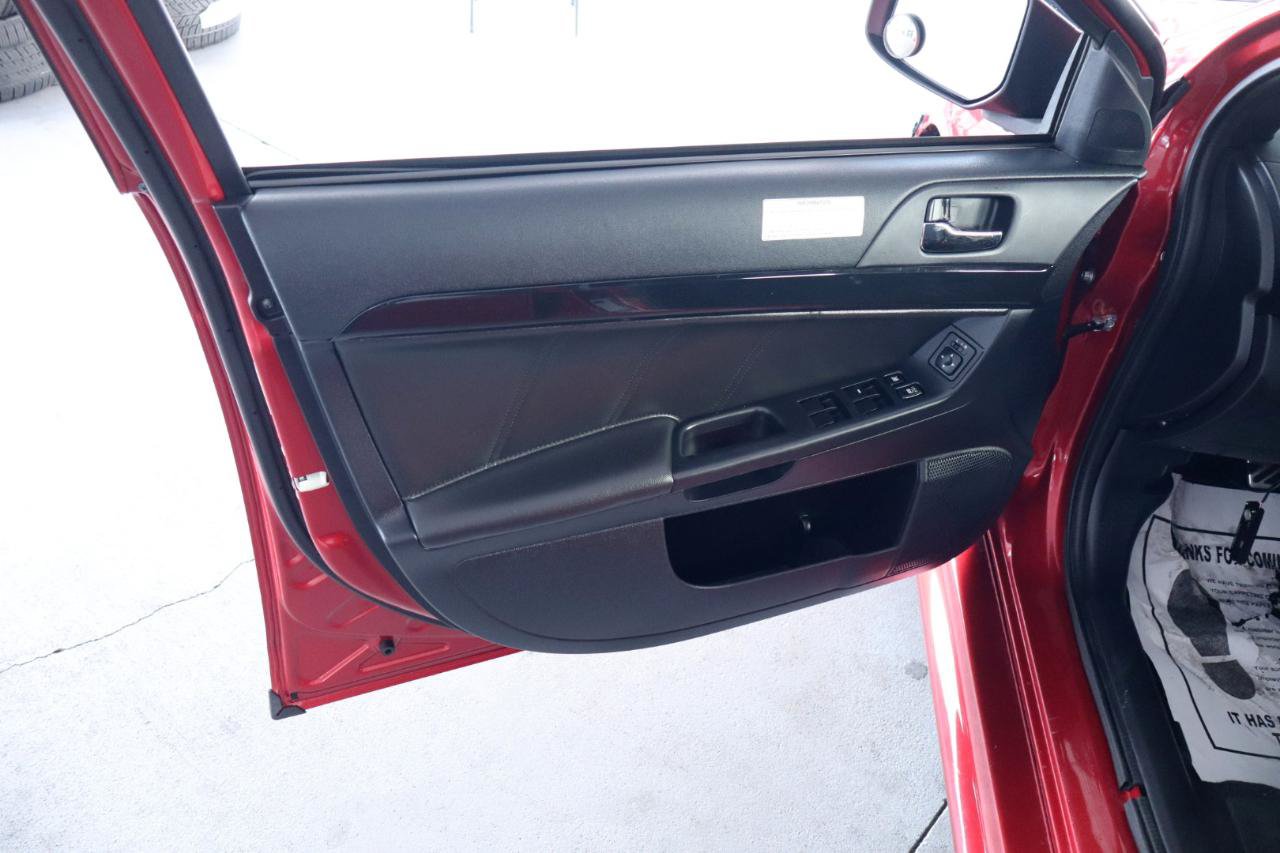 Used 2015 Mitsubishi Lancer Evolution Final Edition AWD/4WD image 12