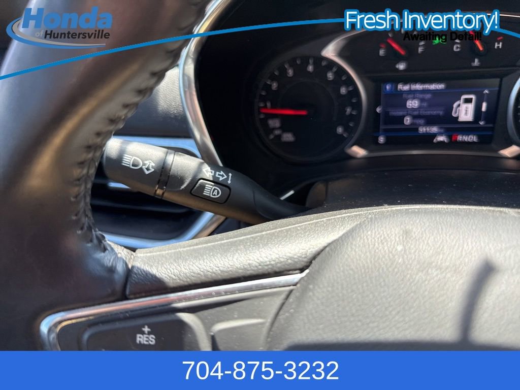 Used 2020 Chevrolet Equinox LT w/ Sport Edition AWD/4WD image 24