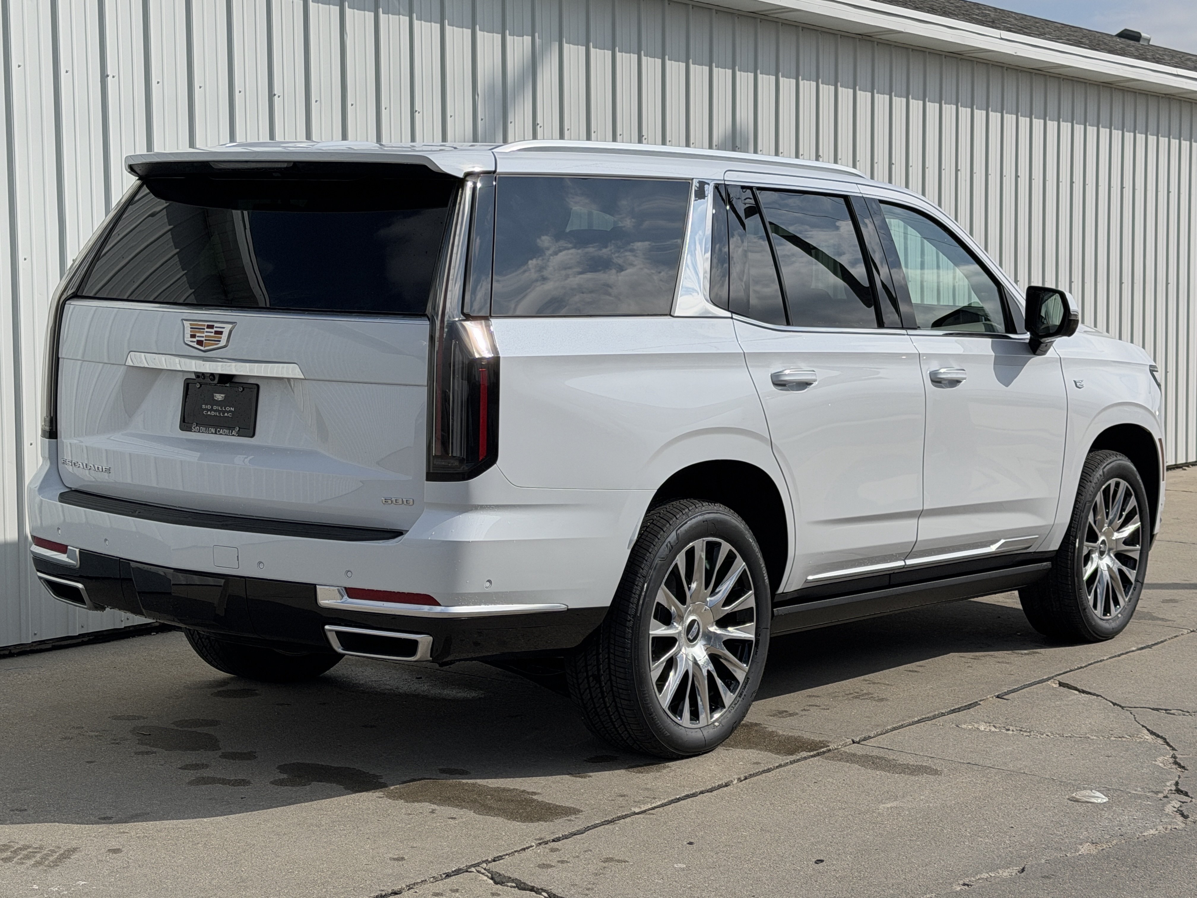 New 2026 Cadillac Escalade Platinum Luxury AWD/4WD image 4