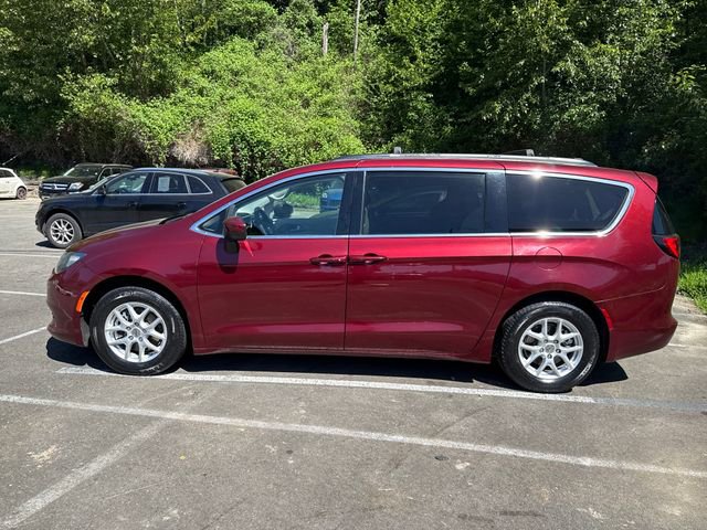 Used 2021 Chrysler Voyager Lxi FWD image 4