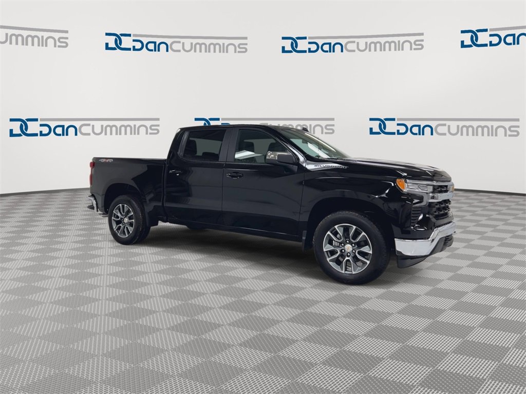 New 2026 Chevrolet Silverado 1500 LT image 2