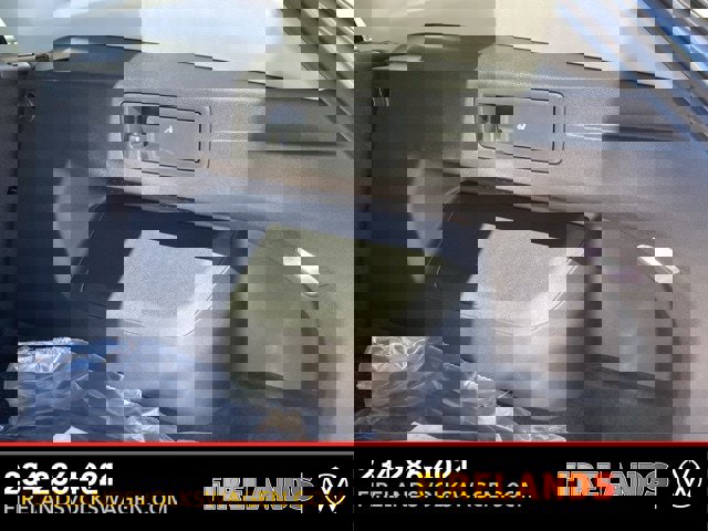 New 2025 Volkswagen Tiguan SE image 61