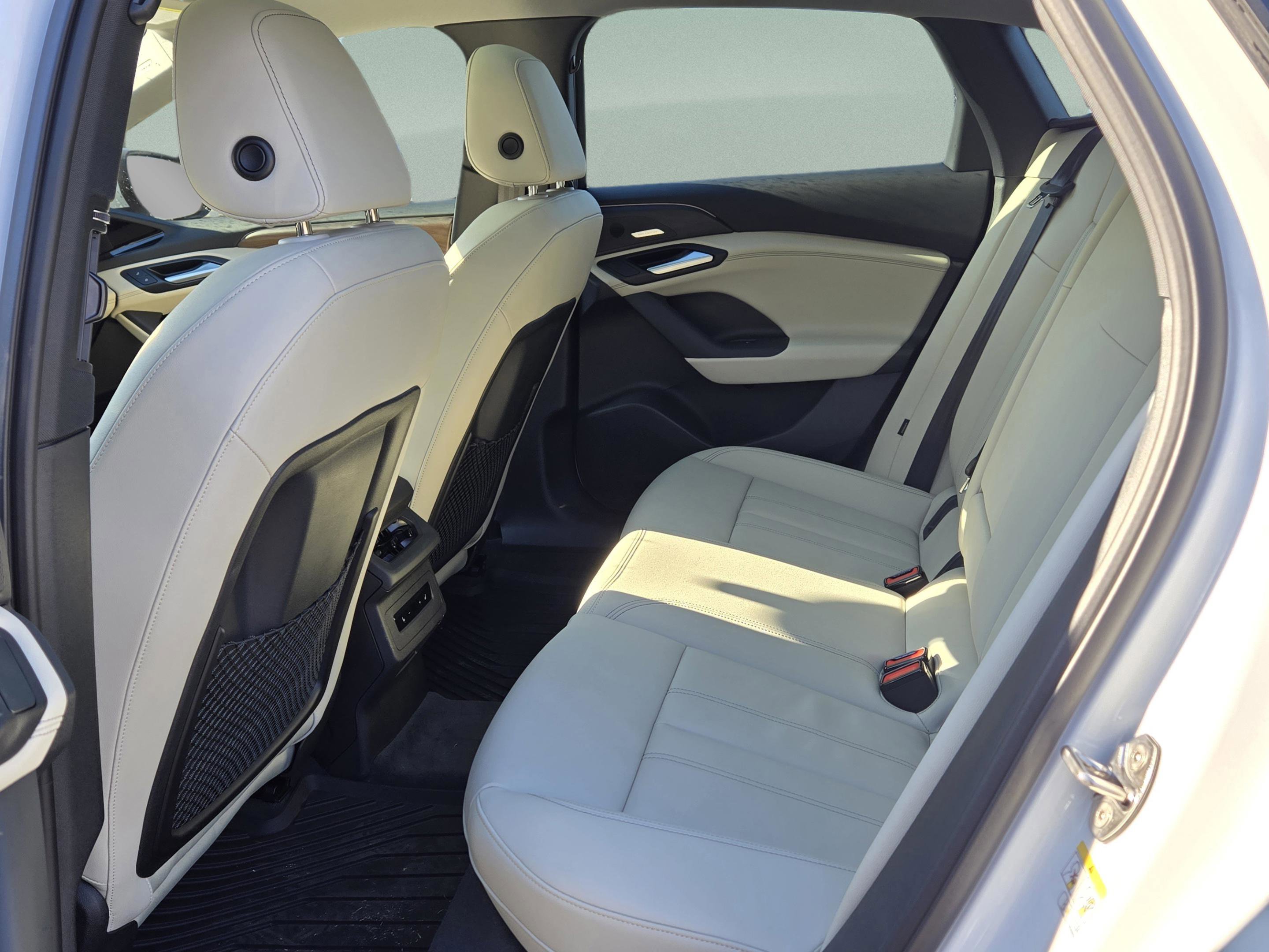 New 2025 Audi A6 e-tron Premium Plus w/ Premium Plus image 11