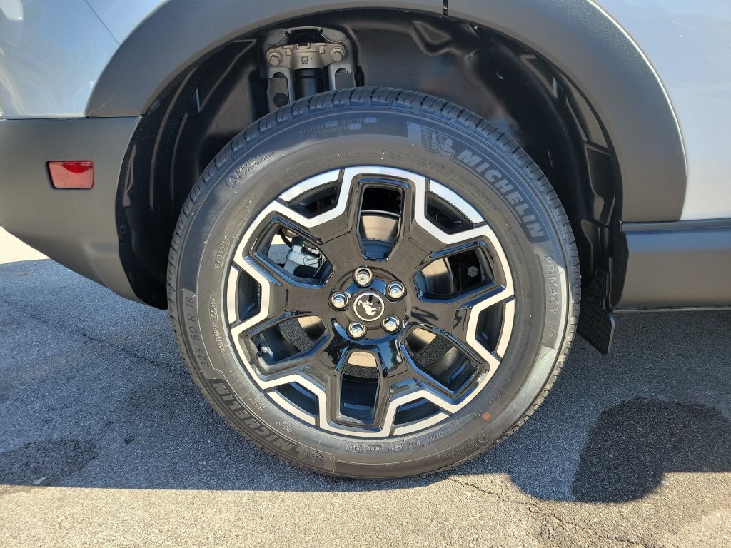 New 2026 Ford Bronco Sport Outer Banks w/ Outer Banks Tech Package+ AWD/4WD image 5