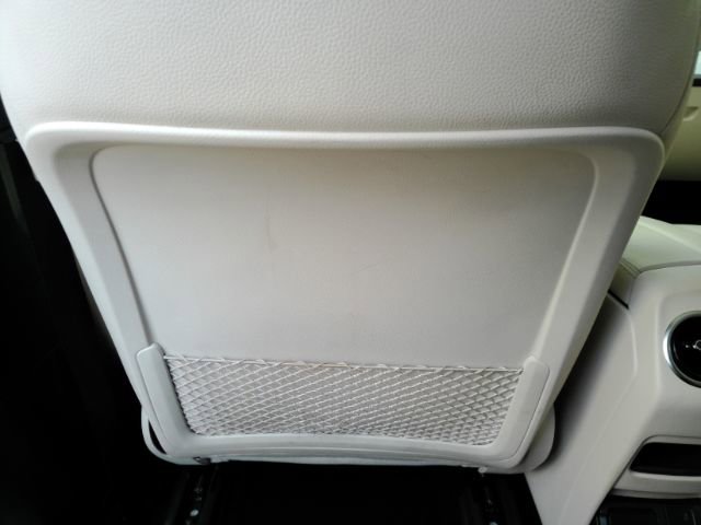 Used 2022 Mercedes-Benz EQB 300 4MATIC image 32