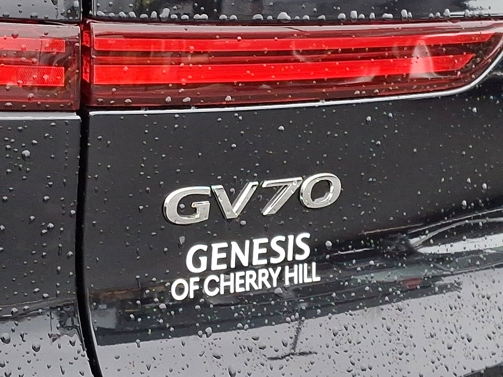 Used 2026 Genesis Electrified GV70 image 30