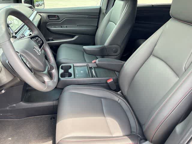 Used 2026 Honda Odyssey Sport-L image 11