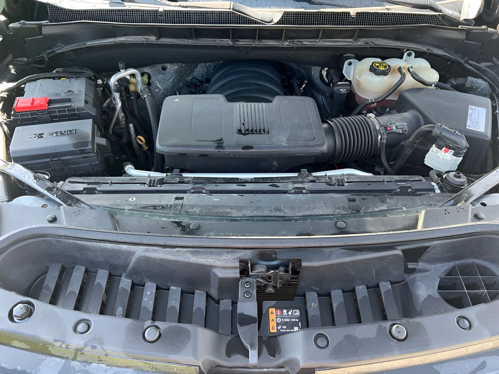 Used 2021 Chevrolet Suburban LT RWD image 10