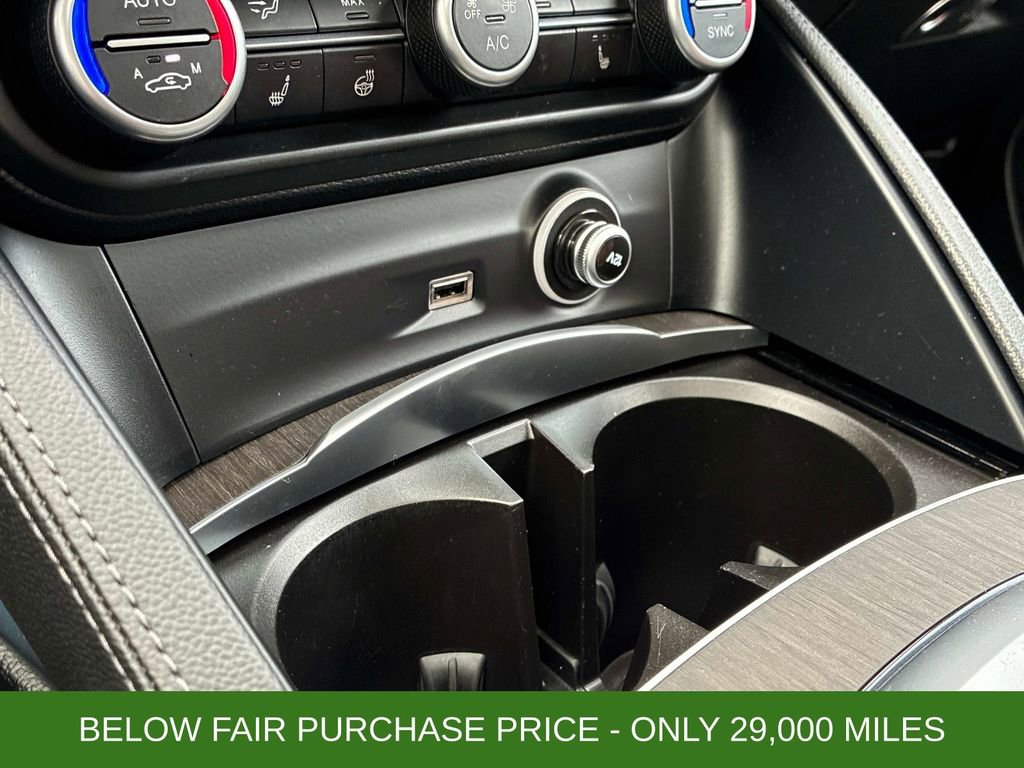 Used 2022 Alfa Romeo Stelvio Ti image 35