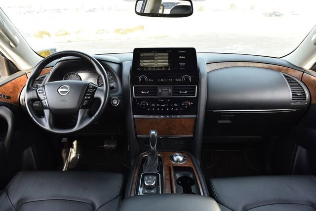 Used 2024 Nissan Armada SL image 7