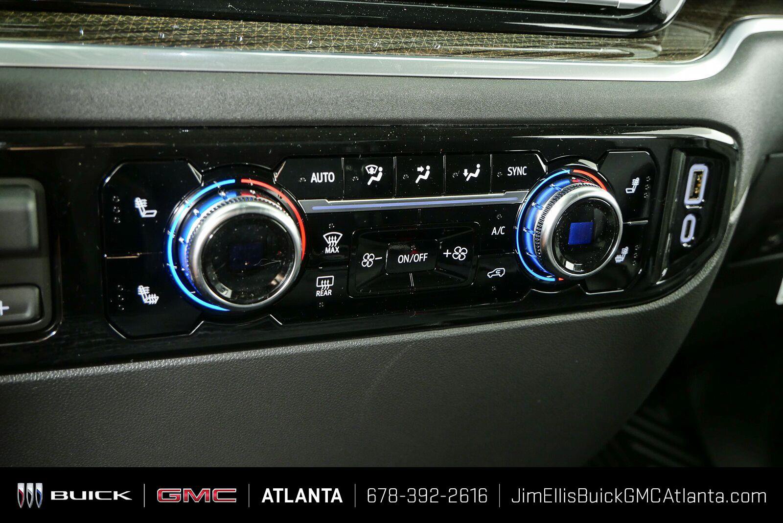 New 2026 GMC Sierra 1500 Elevation AWD/4WD image 17