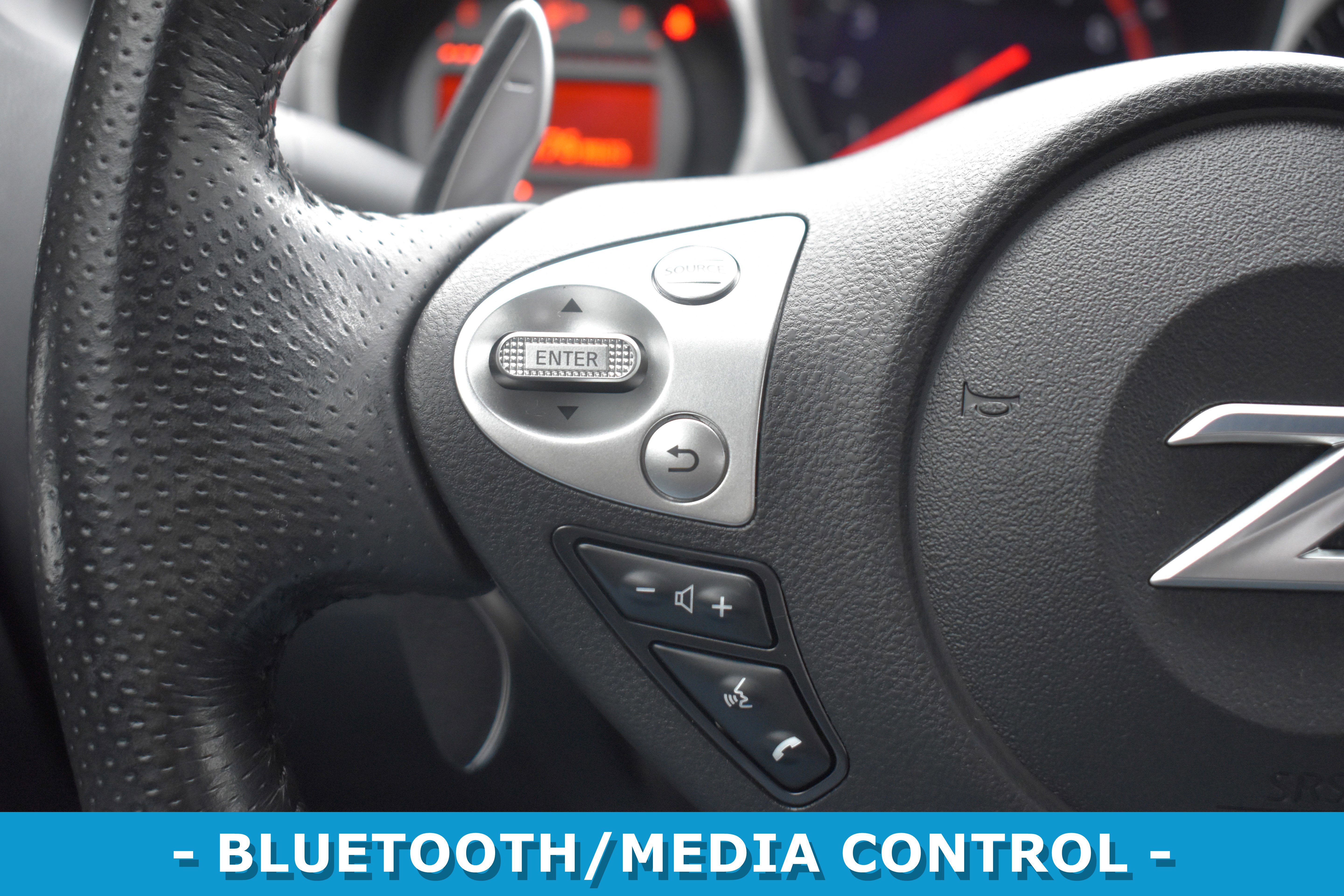 Used 2016 Nissan 370Z Touring image 11