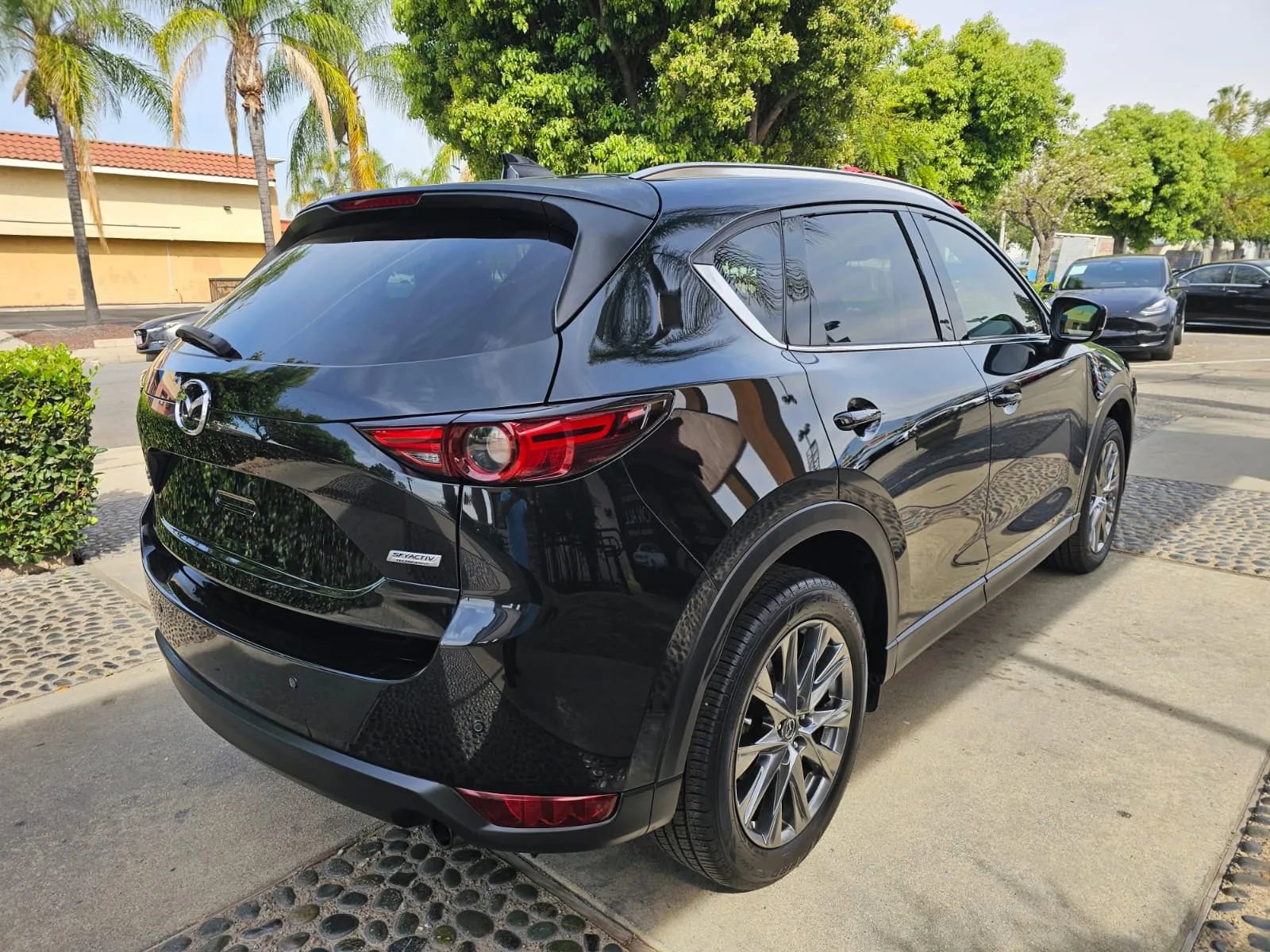 Used 2019 MAZDA CX-5 Signature AWD/4WD image 4