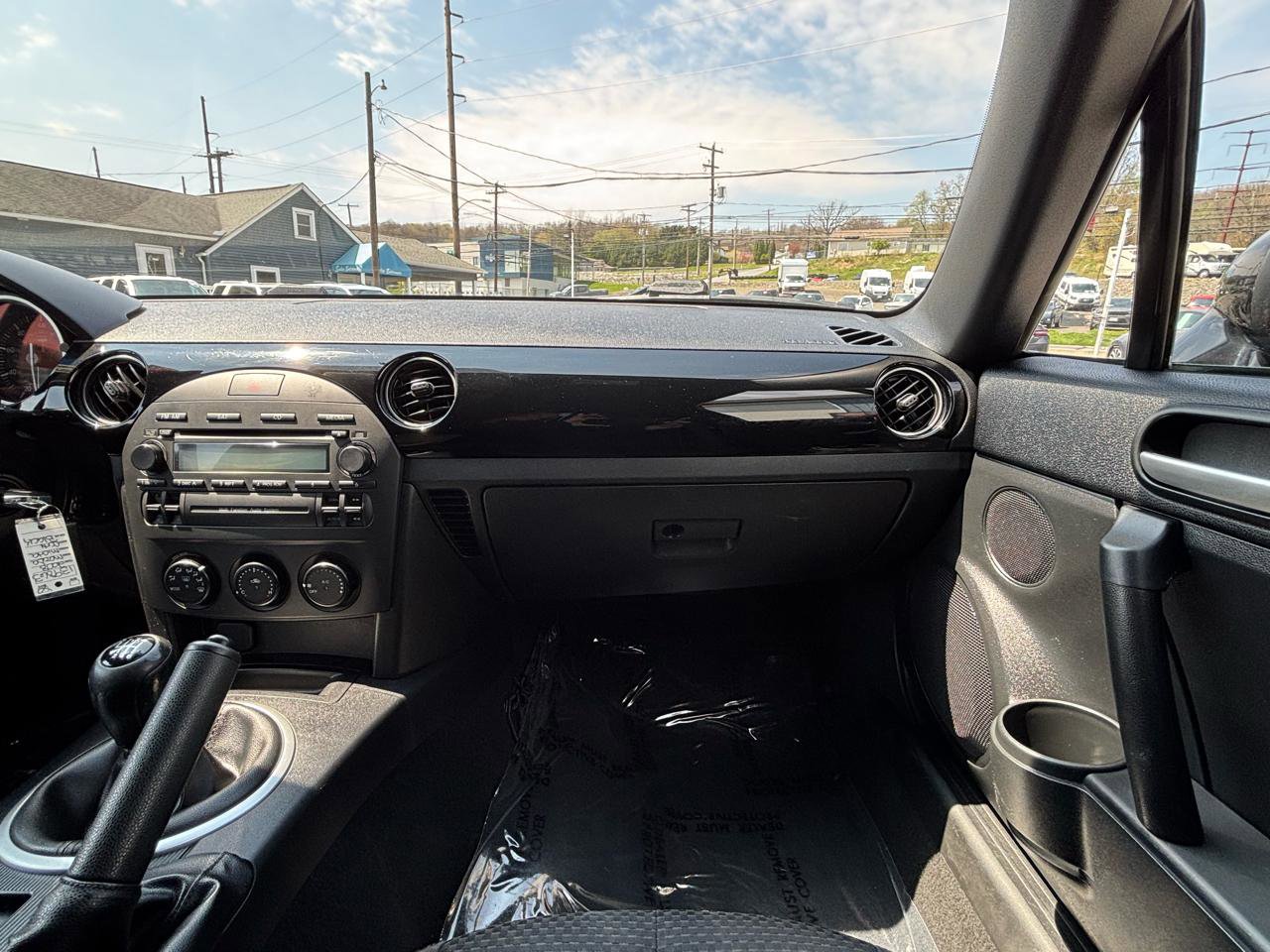 Used 2008 MAZDA MX-5 Miata Touring w/ Suspension Pkg RWD image 29