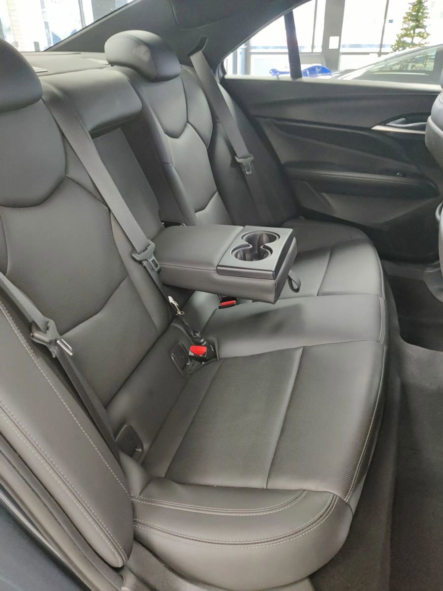 Used 2022 Cadillac CT4 Premium Luxury AWD/4WD image 16