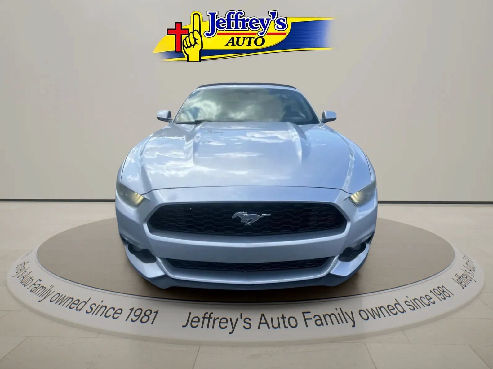 Used 2016 Ford Mustang Premium RWD image 8
