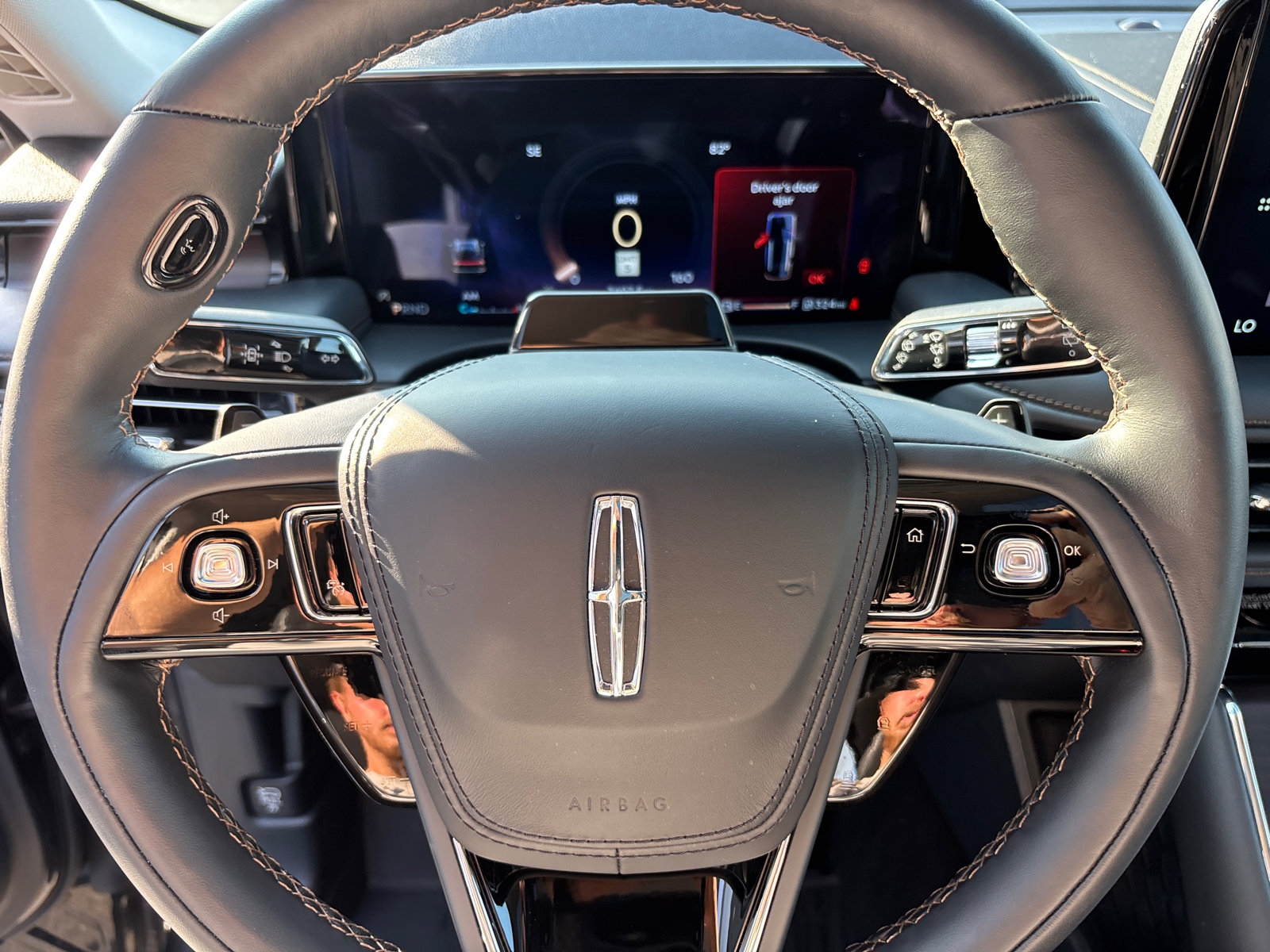 New 2025 Lincoln Aviator Reserve w/ Illumination Package image 18