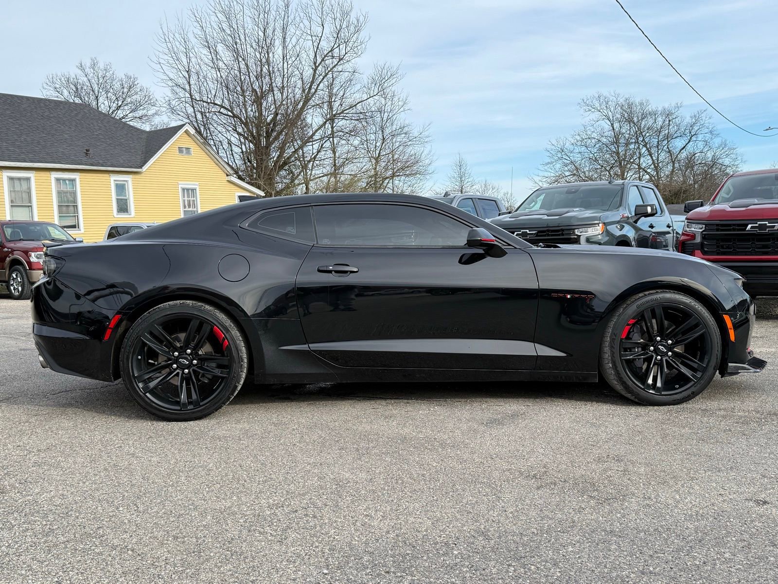 Used 2022 Chevrolet Camaro LT w/ Redline Edition image 9