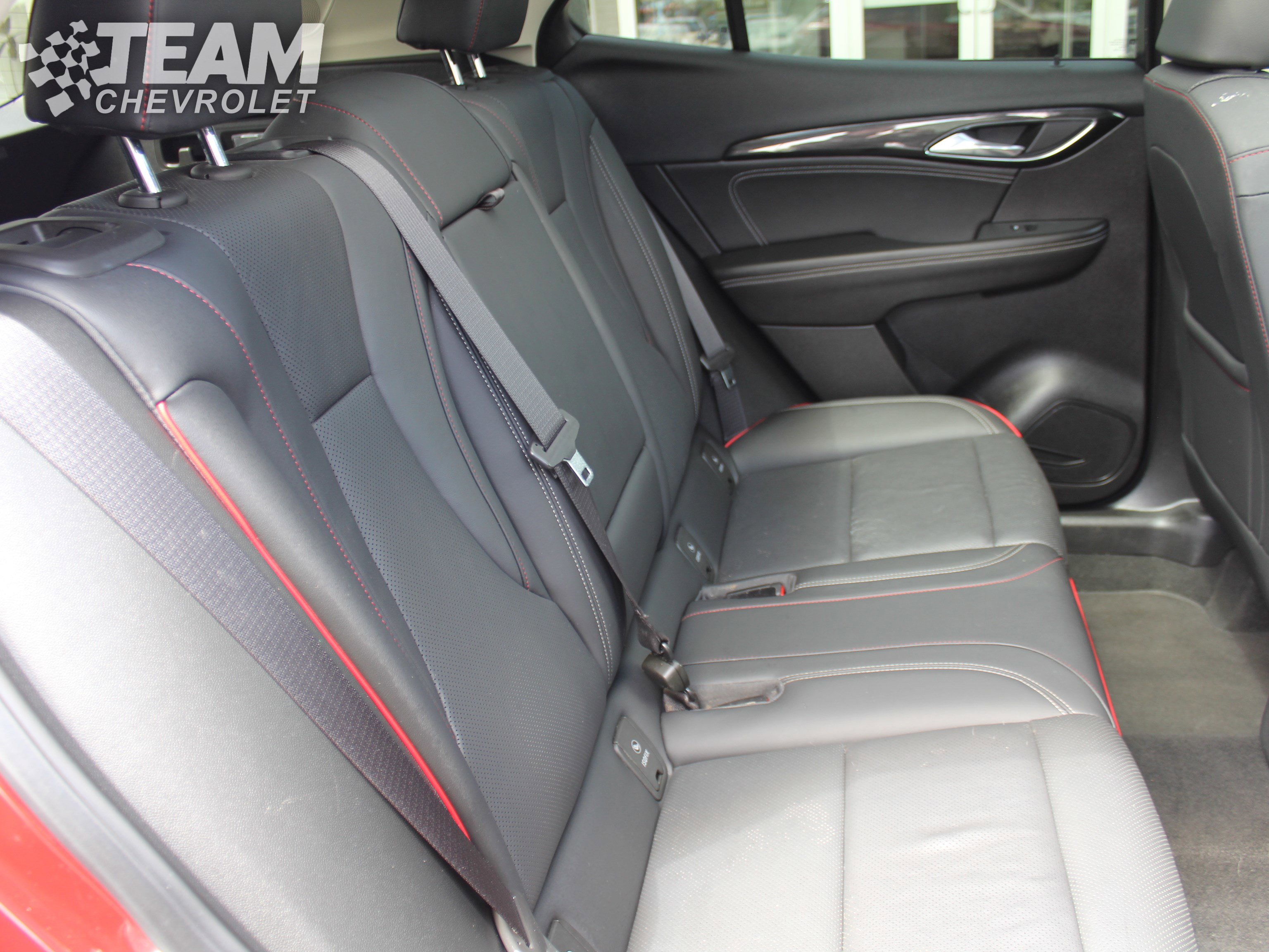Used 2023 Buick Envision Essence w/ Sport Touring Package AWD/4WD image 25