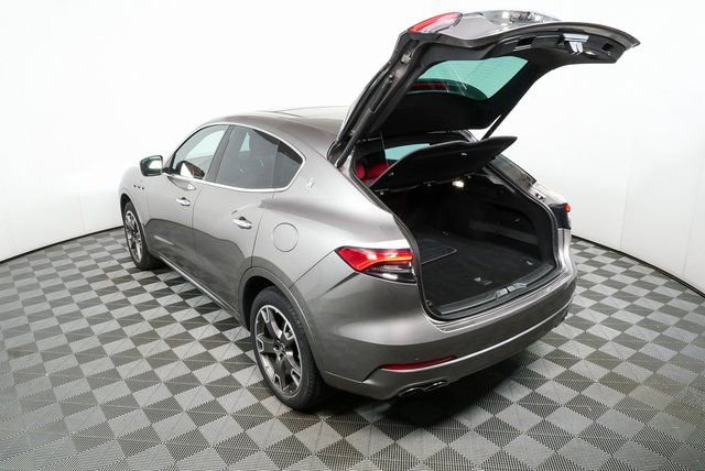 Certified 2022 Maserati Levante GT image 28