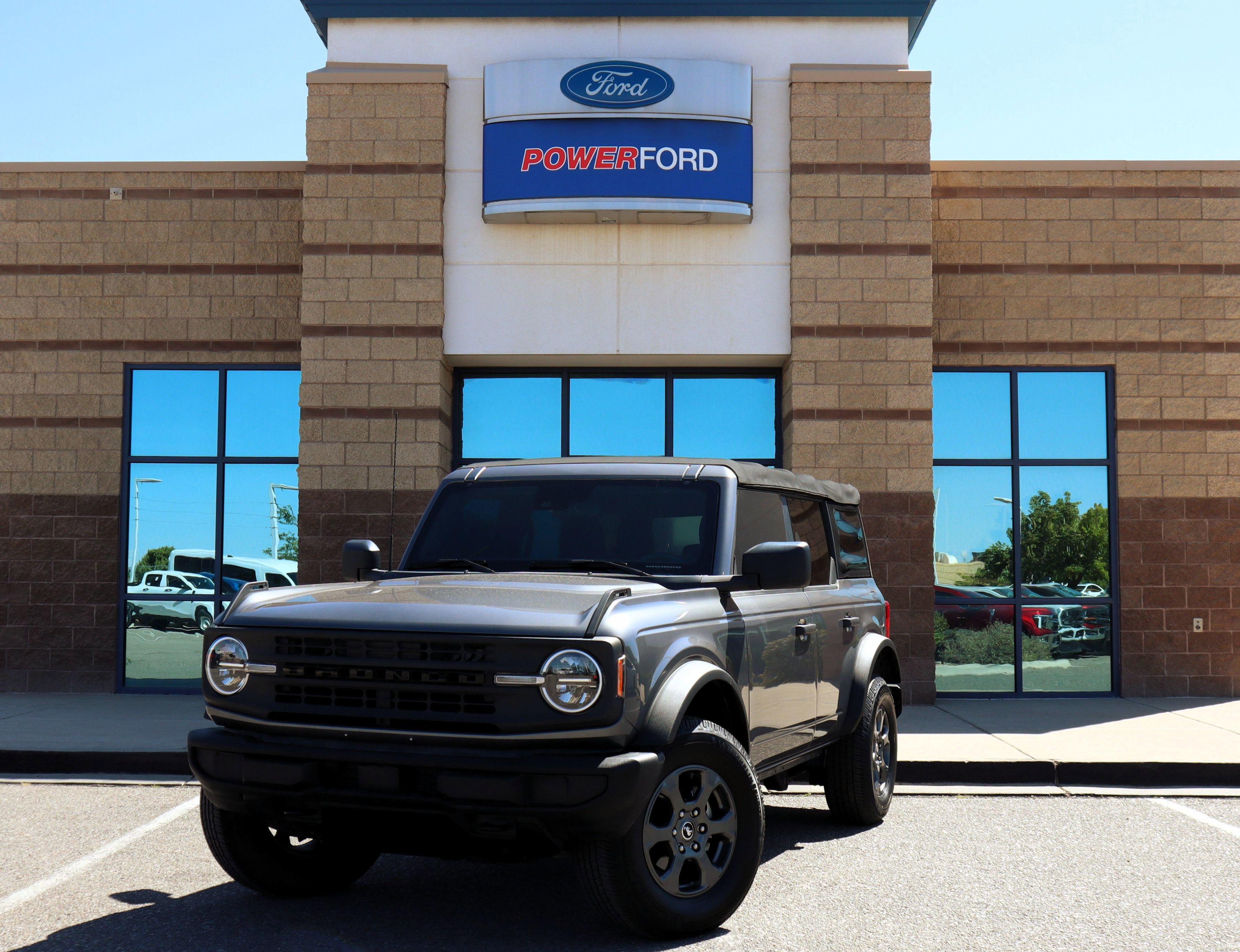 Used 2021 Ford Bronco 4-Door AWD/4WD image 2