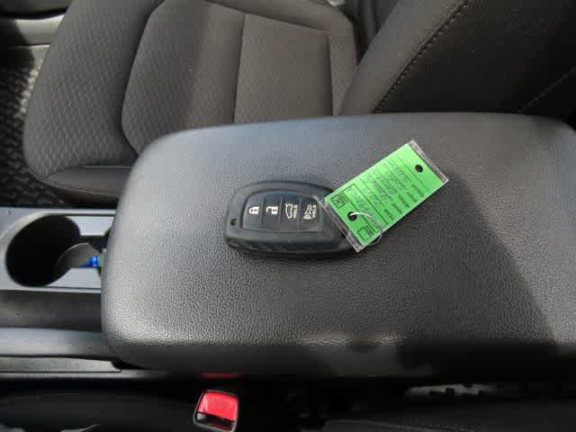 Used 2019 Hyundai Elantra Value Edition w/ Cargo Package FWD image 25