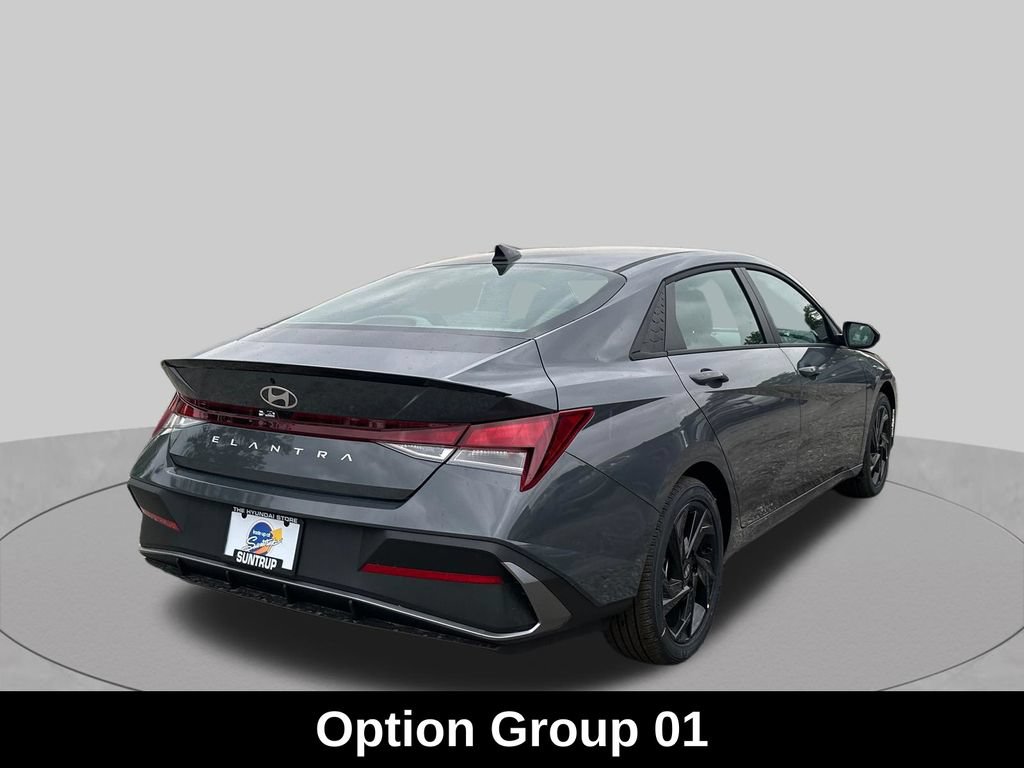 Used 2026 Hyundai Elantra Sport FWD image 6