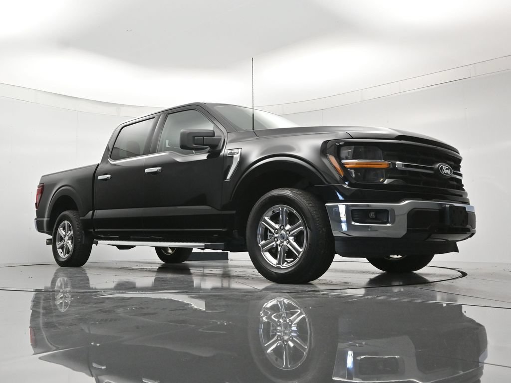 Used 2025 Ford F150 XLT w/ Equipment Group 301A Standard RWD image 38