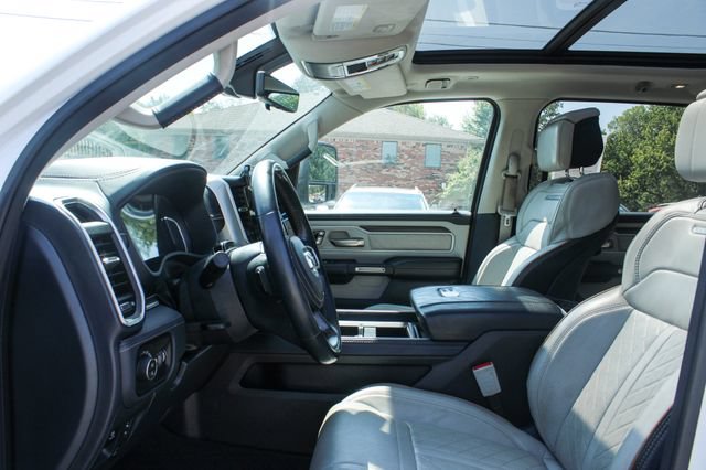 Used 2025 RAM 1500 Tungsten w/ Off Road Group AWD/4WD image 13