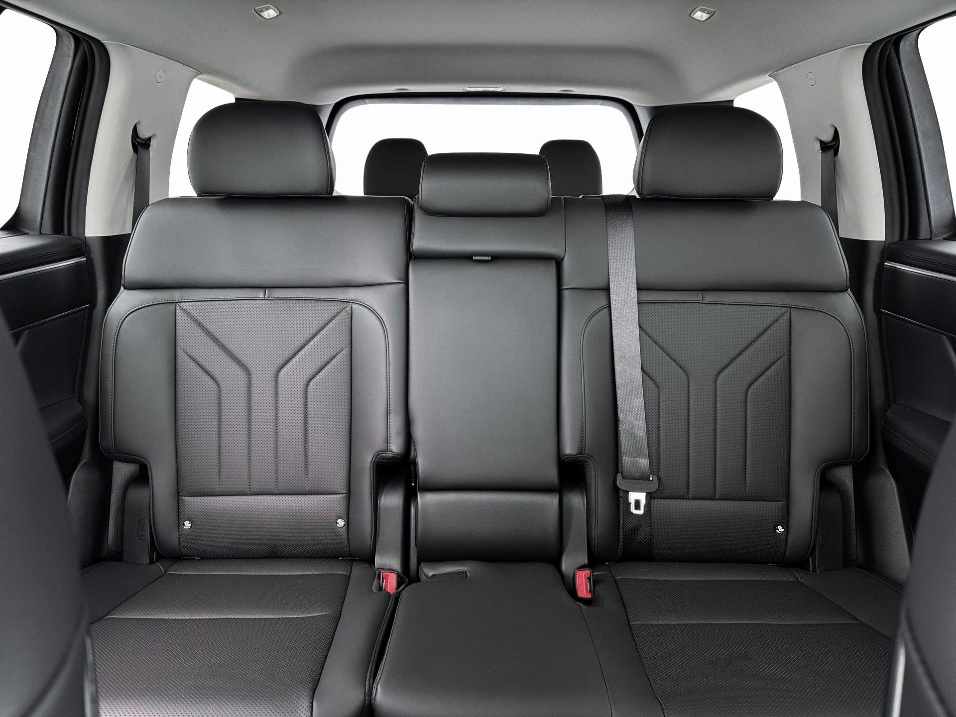 New 2026 Hyundai Santa Fe SEL image 16