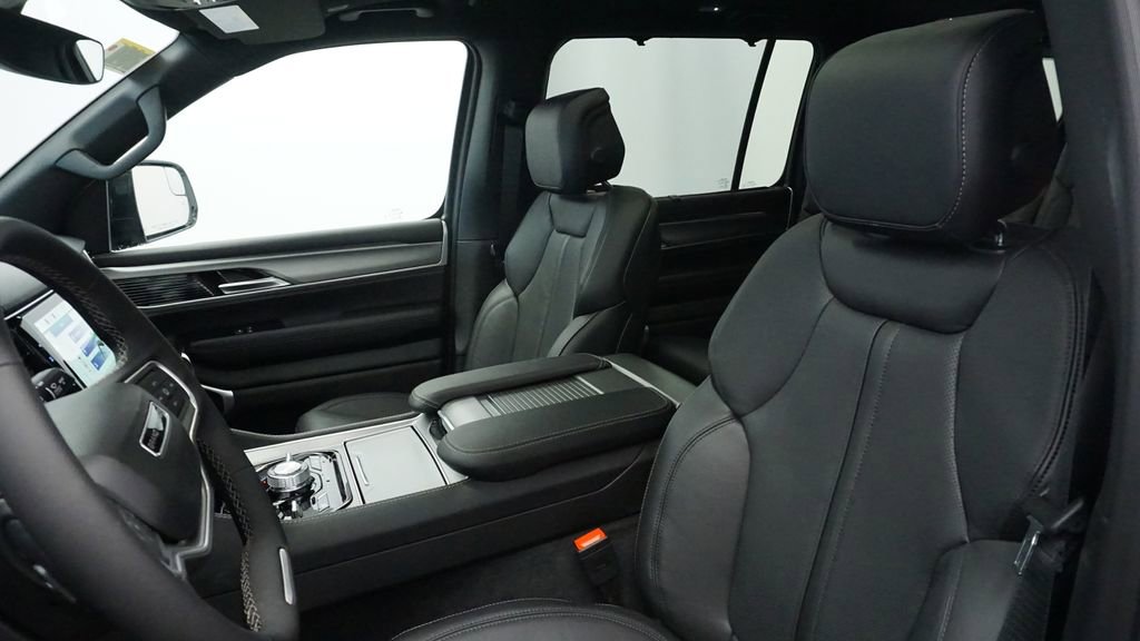 New 2026 Jeep Grand Wagoneer Limited image 26