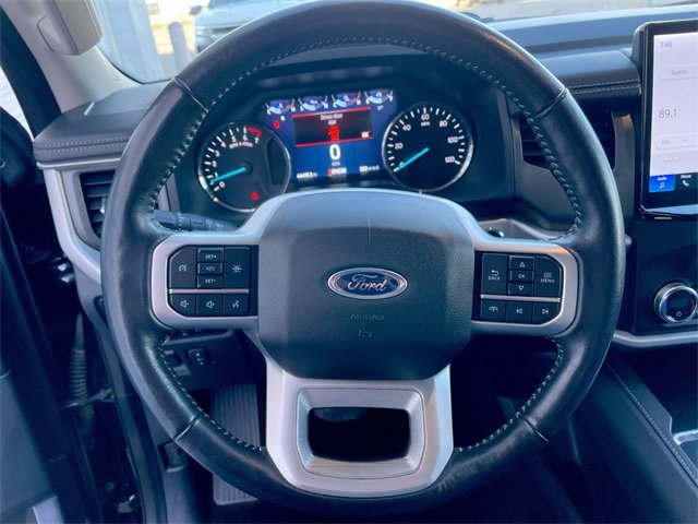 Used 2023 Ford Expedition Max XLT image 14