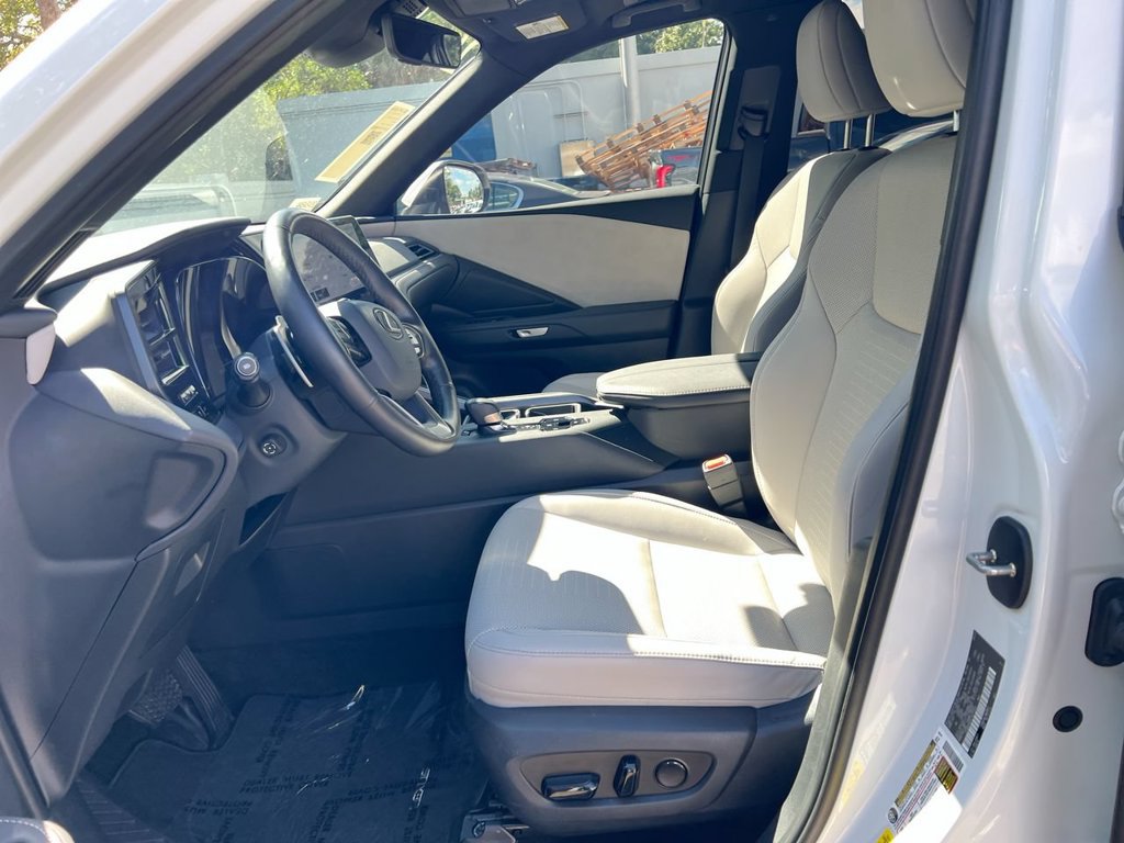 Certified 2026 Lexus TX 350 FWD w/ Technology Package image 12