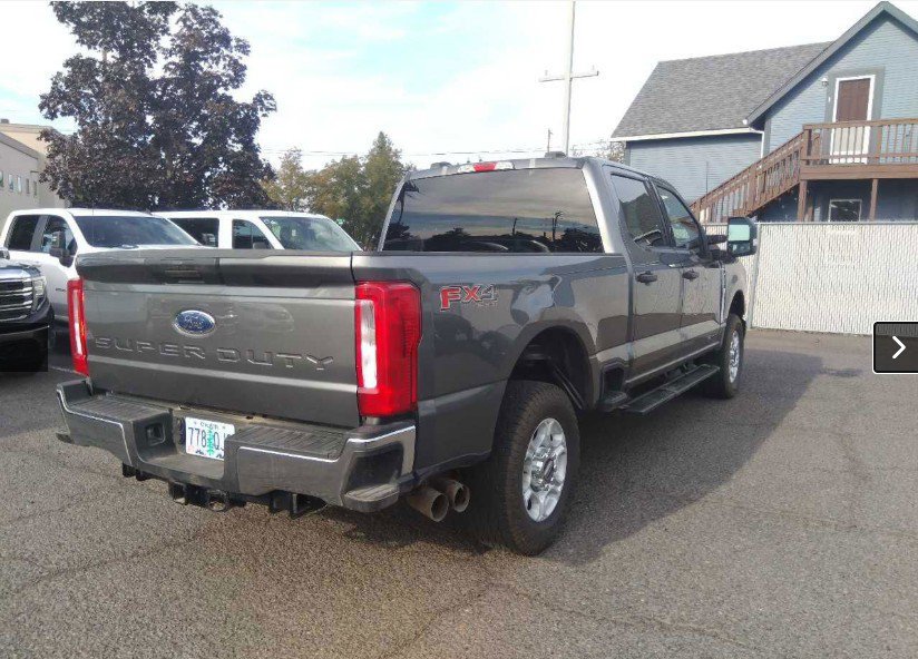 Used 2025 Ford F250 XLT w/ FX4 Off-Road Package AWD/4WD image 2