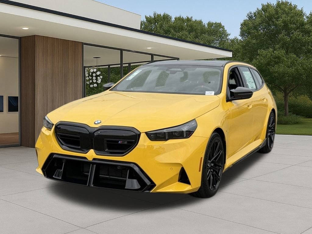 New 2026 BMW M5 Touring image 3