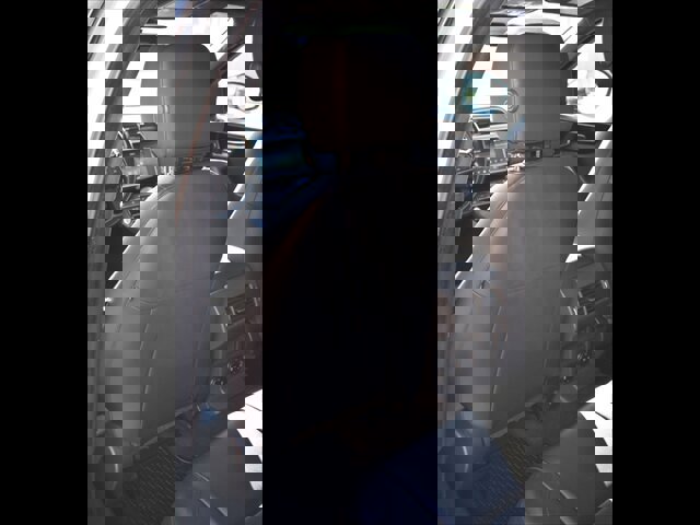 Used 2019 Jaguar F-PACE Premium image 20