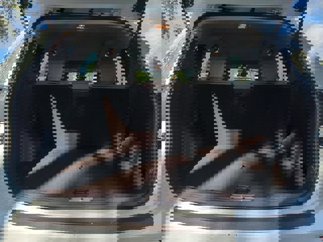 Used 2017 Hyundai Santa Fe Sport w/ 2.4L Tech Package 04 image 35